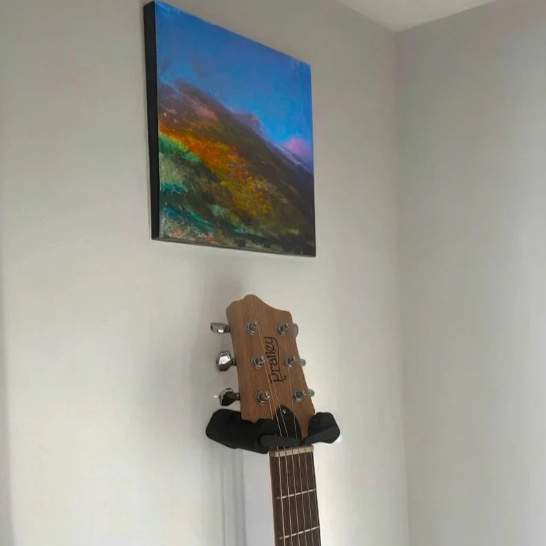 Auto-Locking Guitar Wall Mount