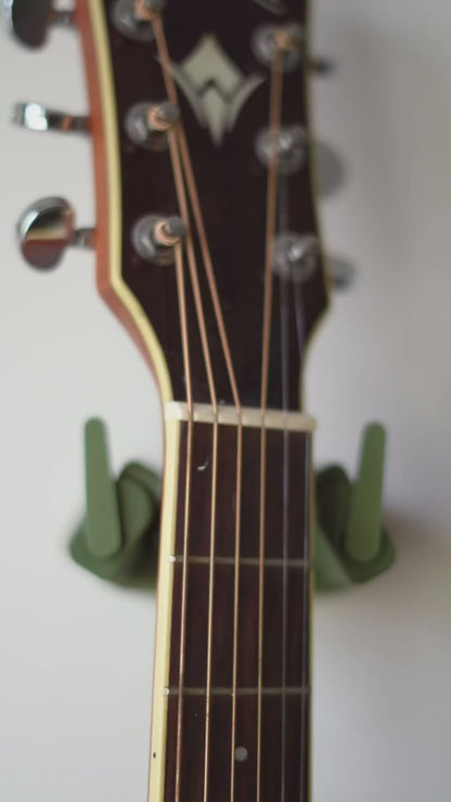 Auto-Locking Guitar Wall Mount